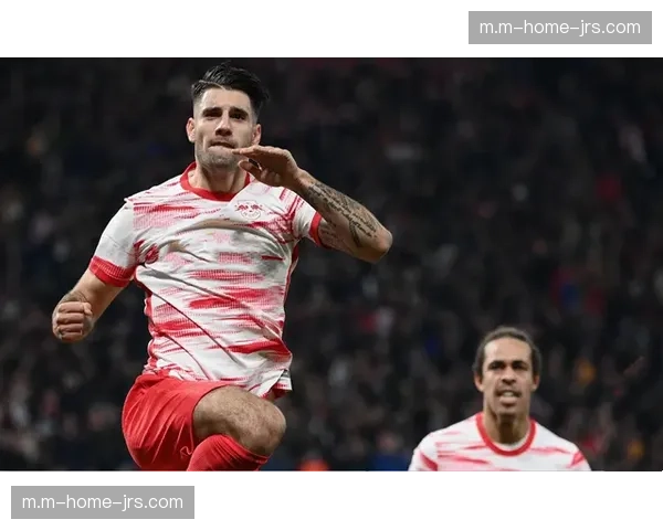 埃姆雷·詹腹股沟问题参加合练 多特蒙德队长有望带伤出战 埃姆雷·詹腹股沟问题参加合练 多特蒙德队长有望带伤出战